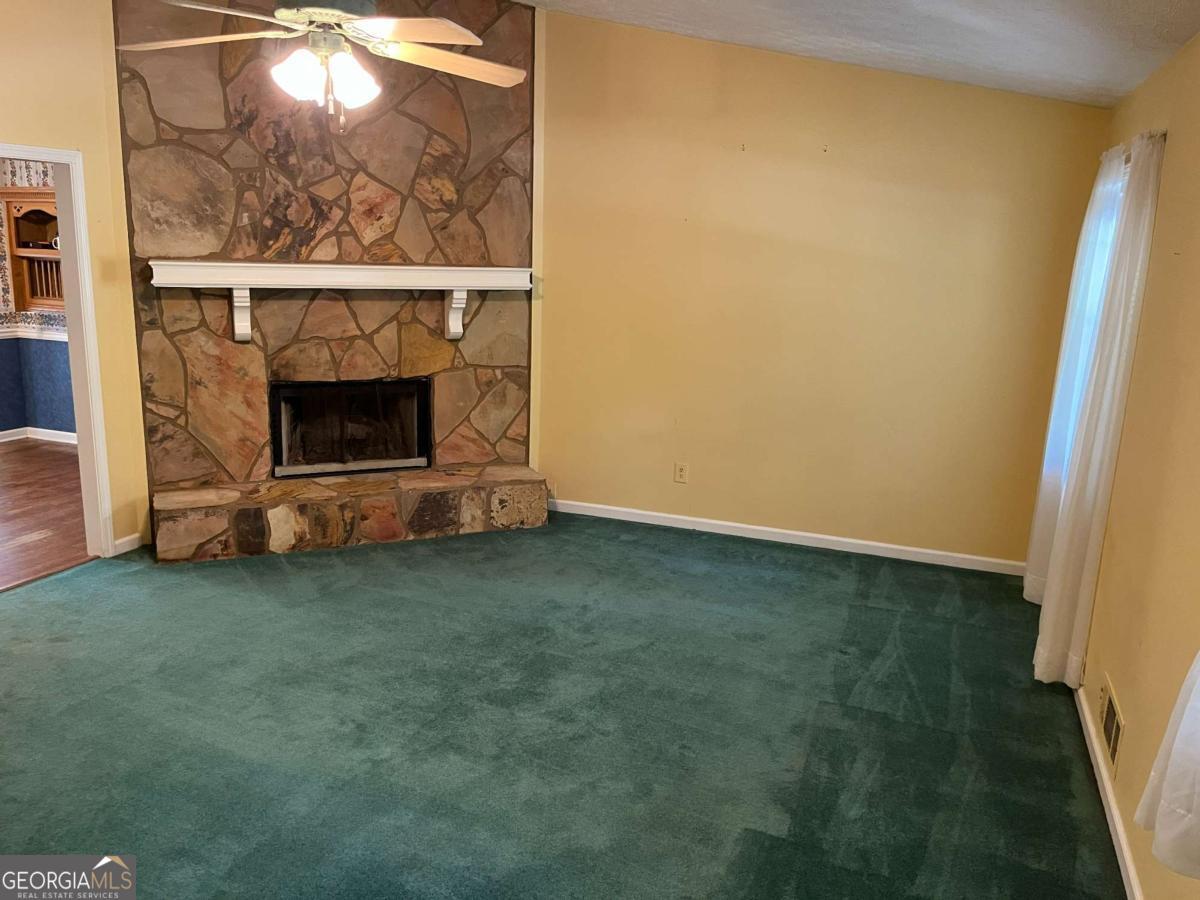 2340 Rockwell DR