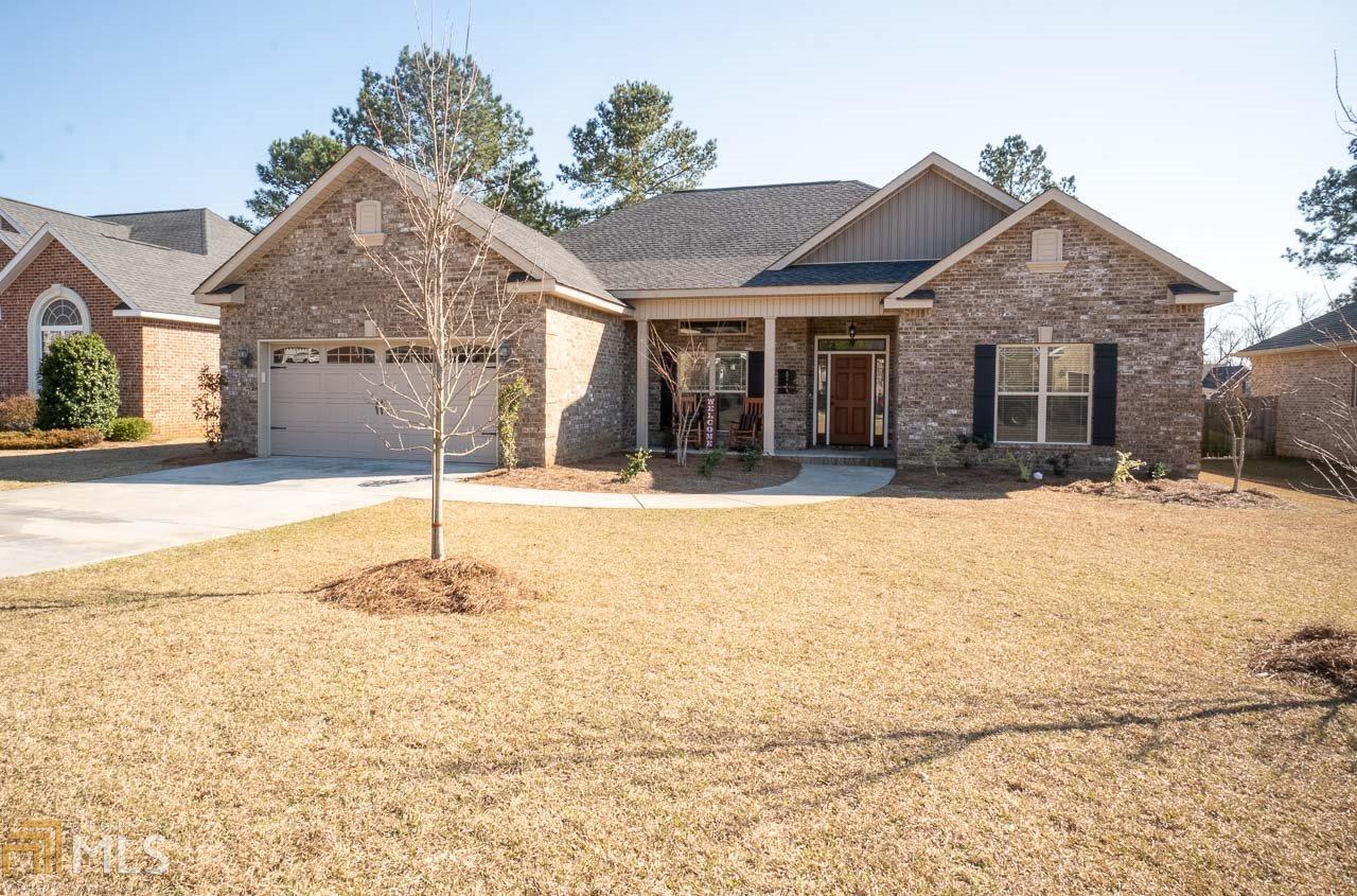 You don't want to miss this beautiful, well kept 4 bedrooms 2 bath home. Too much to list. The market is still hot! Schedule your showing today!