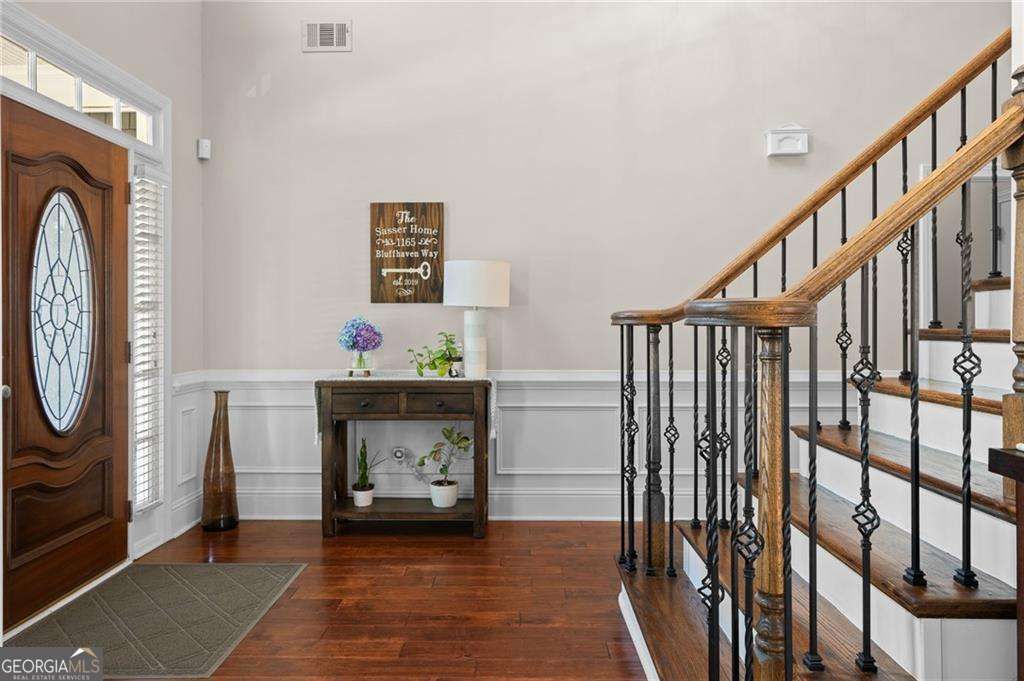 Photo of 1165 Bluffhaven Way NE, Atlanta, GA 30319 (MLS # 10717409)