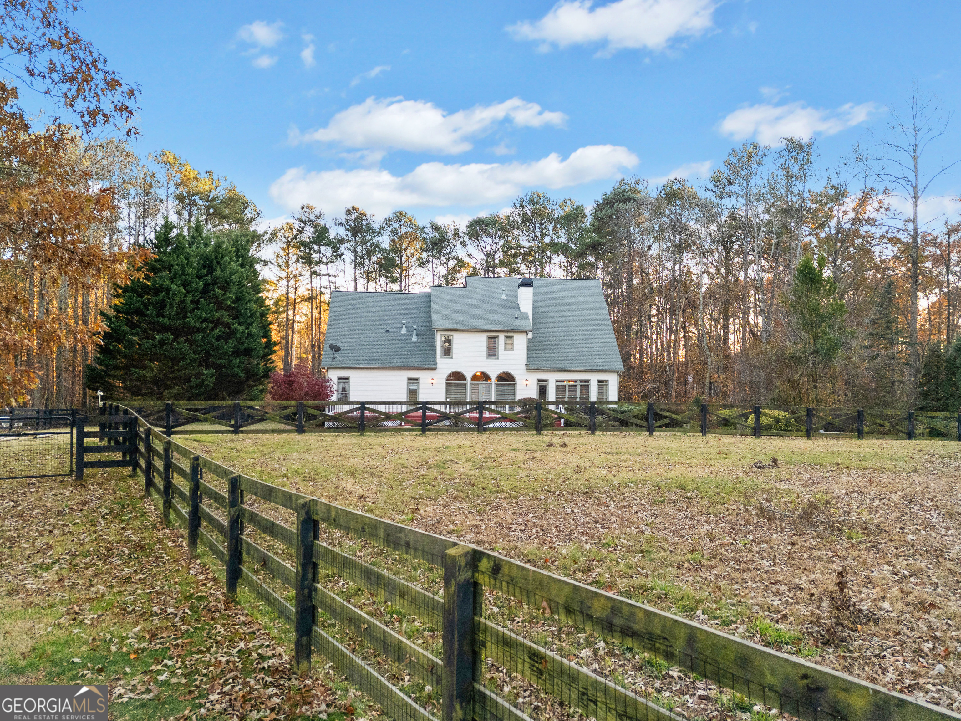 1160 Nix RD