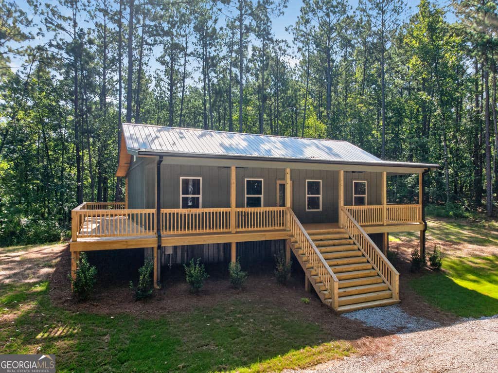 Photo of 227 Starboard Trail, Sparta, GA 31087 (MLS # 10831453)
