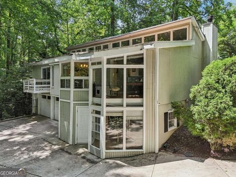 405 Forest Valley RD Sandy Springs GA 30342