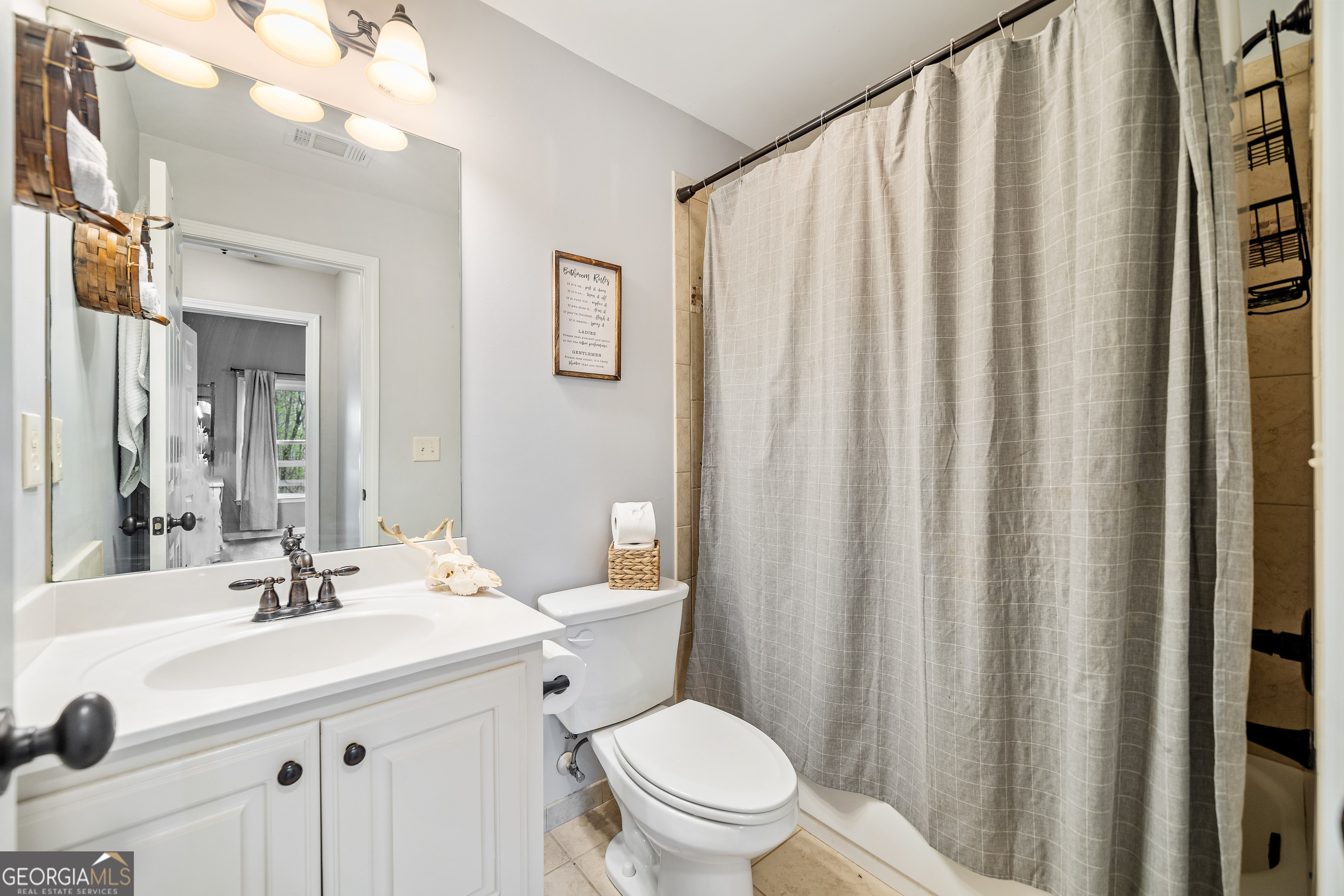 Ball Ground, Georgia 30107, United States, 3 Bedrooms Bedrooms, ,4 BathroomsBathrooms,Residential,Active,110379