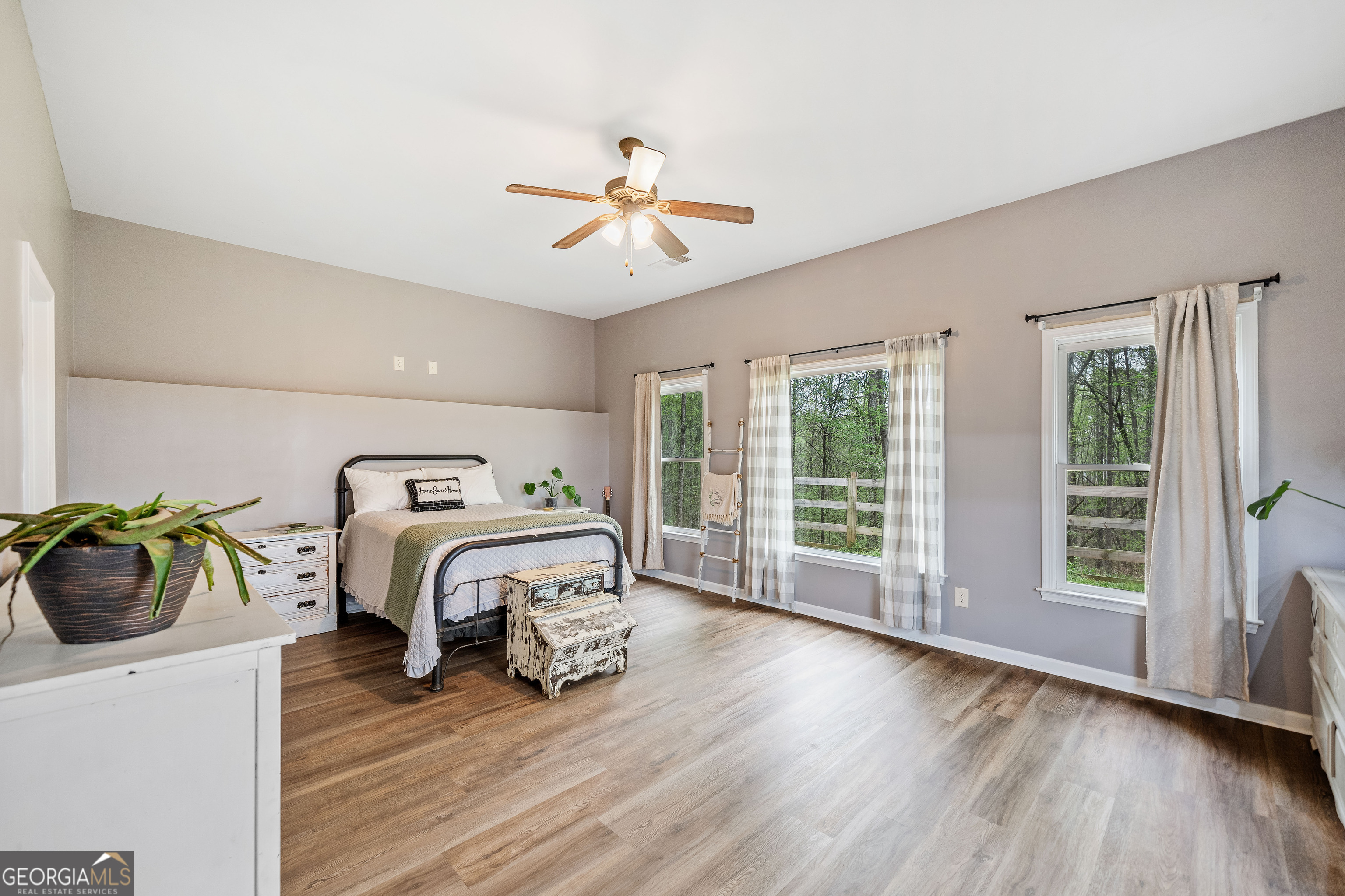 Ball Ground, Georgia 30107, United States, 3 Bedrooms Bedrooms, ,4 BathroomsBathrooms,Residential,Active,110379