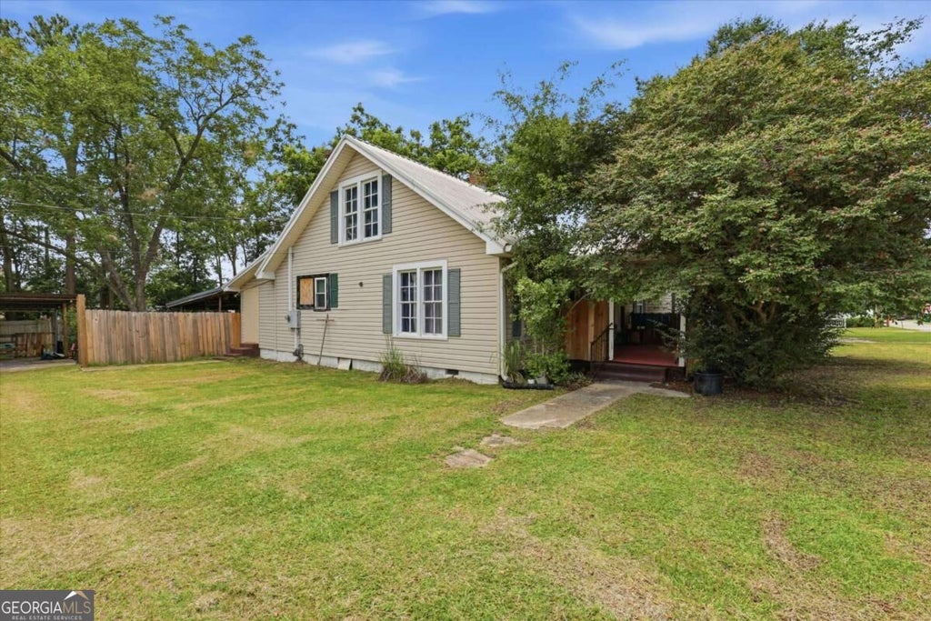 Photo of 110 Houston Street, Sylvester, GA 31791 (MLS # 10849838)