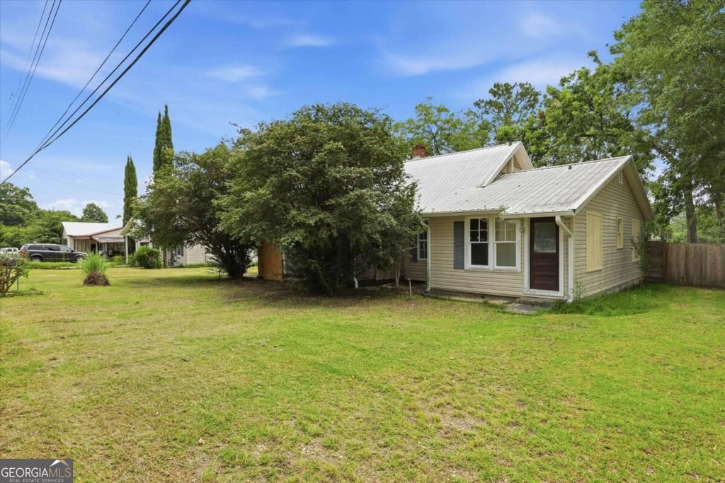 Photo of 110 Houston Street, Sylvester, GA 31791 (MLS # 10849838)