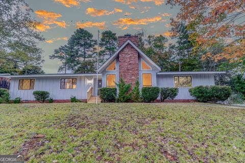 Photo of 10 Thornwood Drive SW, Rome, GA 30165 (MLS # 10634906)
