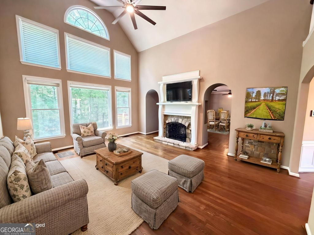 Photo of 300 Ridgeview Trace, Canton, GA 30114 (MLS # 10741919)