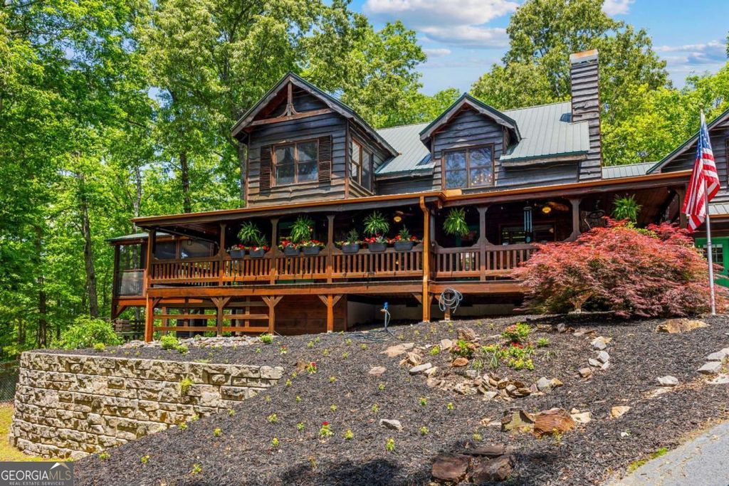 Photo of 229 Green Valley Trail, Mineral Bluff, GA 30559 (MLS # 10762454)