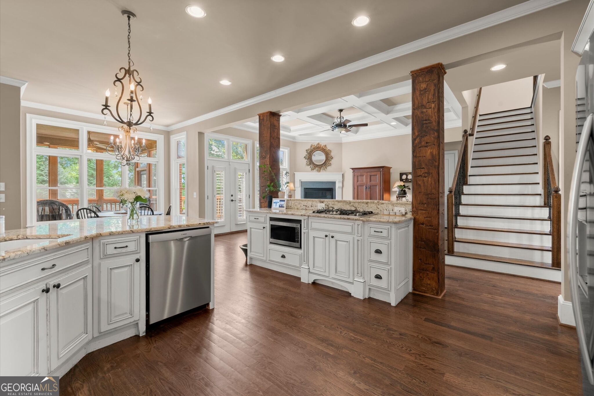 2885 Lassiter Manor DR