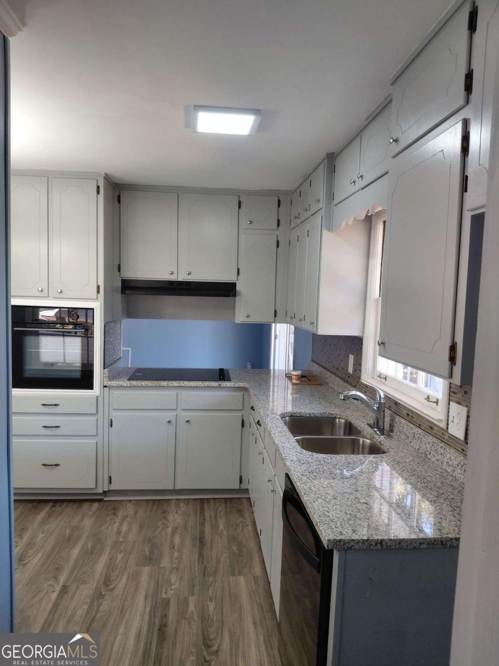 Photo of 545 Oak Valley Drive, Riverdale, GA 30274 (MLS # 10660402)