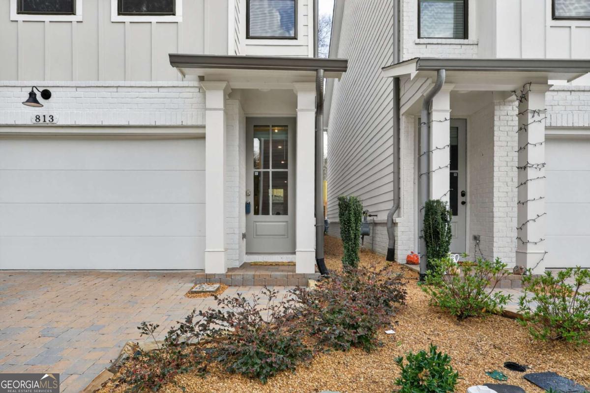 813 Stickley Oak WAY