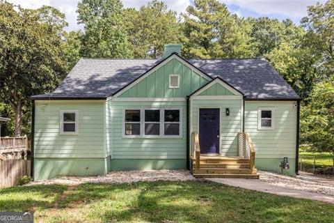 Photo of 1302 Cahaba Drive SW, Atlanta, GA 30311 (MLS # 10841197)