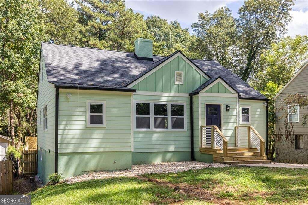 Photo of 1302 Cahaba Drive SW, Atlanta, GA 30311 (MLS # 10841197)