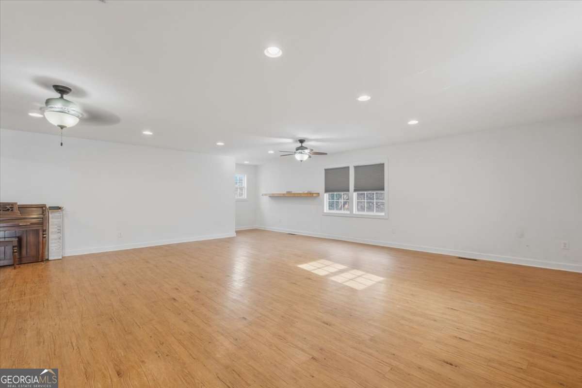 1491 Booze Mountain RD SE