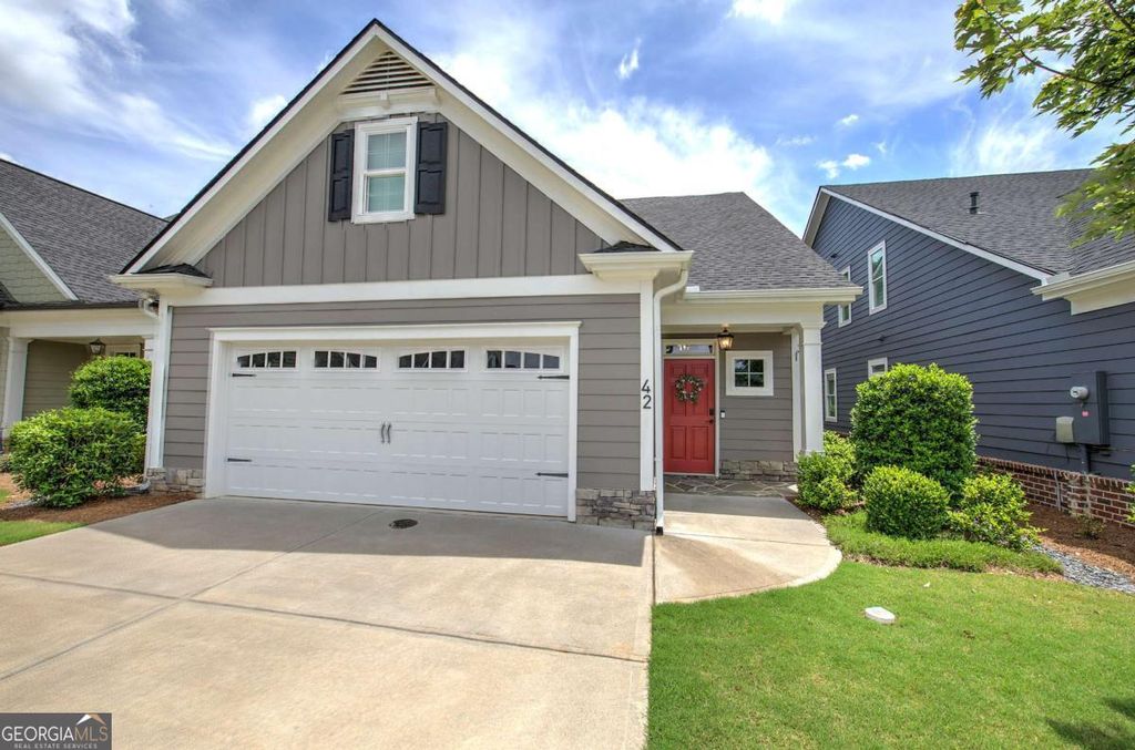 Photo of 42 Encore Lane, Cartersville, GA 30120 (MLS # 10774262)