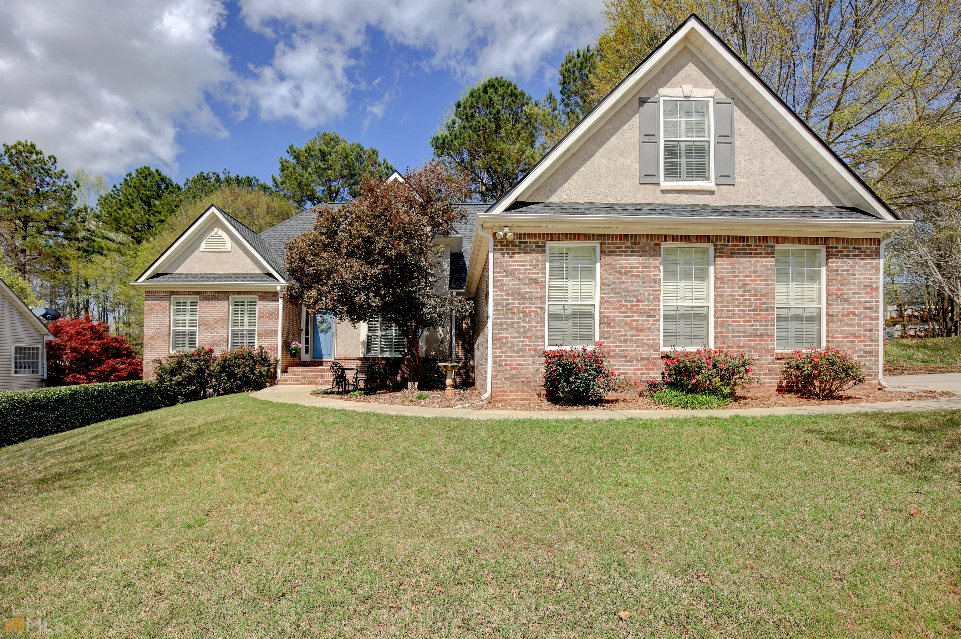 Rich with features for outdoor enjoyment, full finished basement, and close to key local amenities! This lovely 5-bedroom, 3-bathroom Ranch plus BONUS on Full finished basement is found in the Summergrove development. This highly regarded location is a great place to live. The home is within a pedestrian range of Walking distance to East Lake Pool and Dock. The interior embraces you with teak hardwoods in foyer, kitchen and living spaces, an open layout, and notable ceiling styles (including vaulted and tray). The ample kitchen brims with fresh updates. The serene main-floor primary bedroom includes a walk-in closet and a linen closet. The other 2 bedrooms, on main levels for privacy, are rich with ample wardrobe storage and ready to reflect your good taste in decor. Walk-out basement serves as home office, a rec room, guest quarters, and home theater. Attached two-car garage. Exteriors include dependable pressure-treated deck, Veranda, Game-day TV, and stone fire pit. This home is a blank canvas for your lifestyle and memories! NEW Architectural ROOF March 2023 w Warranty.