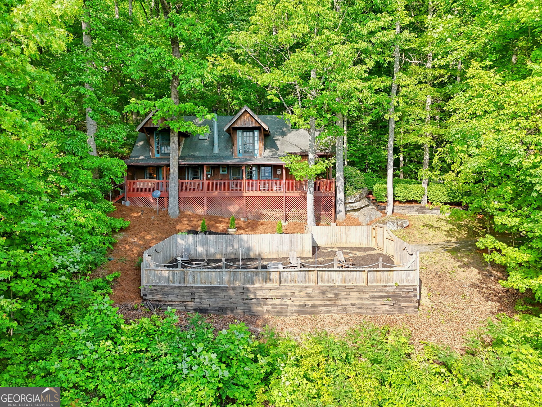 44 Laquinta LN