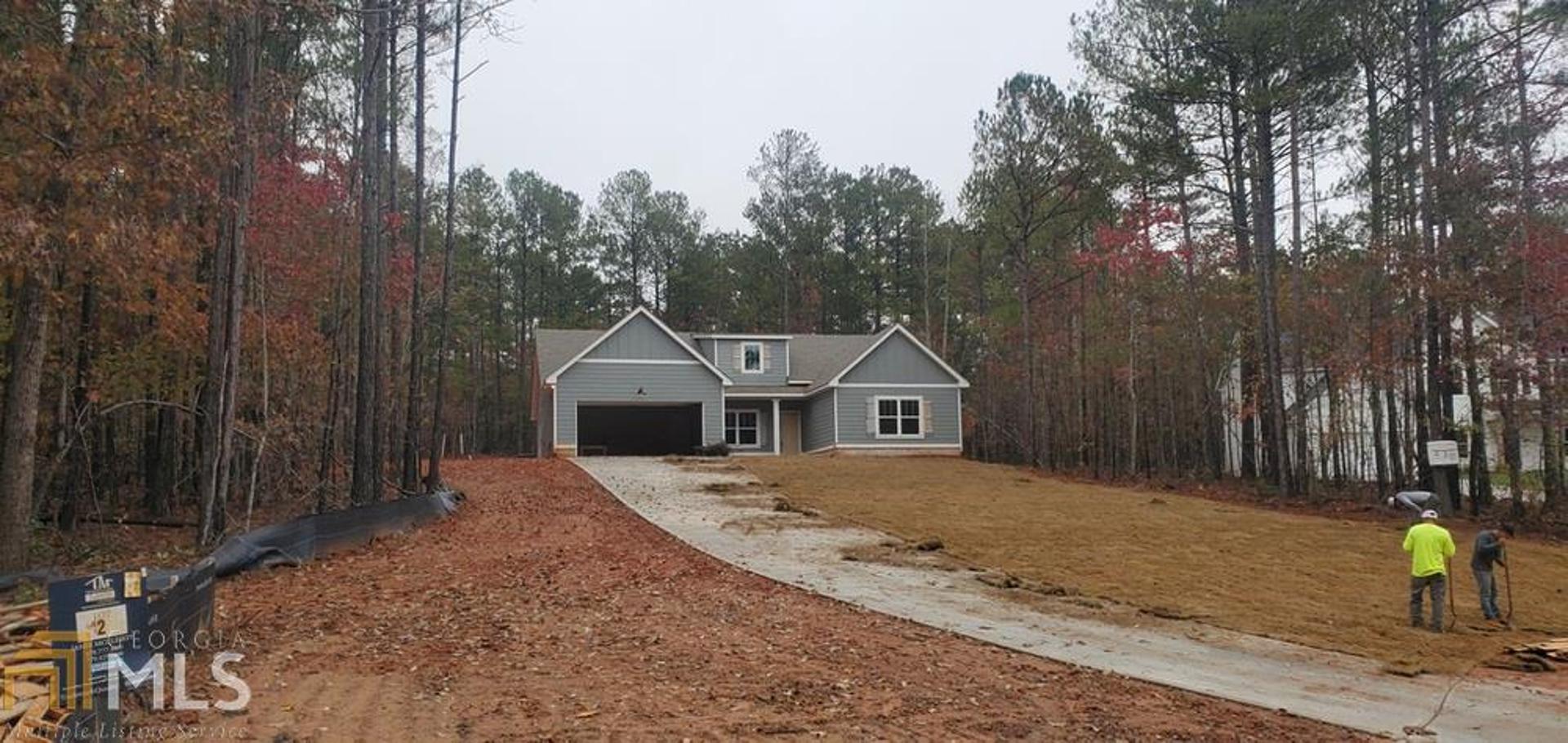 Lot 36- The Davenport is a beautiful 4 bedrooms / 2 bath. Features oversized master, separate dining room, and large kitchen overlooking breakfast area. Bedrooms have walk-in closets and bathroom counters are finished with granite. Wood burning fireplace and low maintenance Hardi siding on exterior.