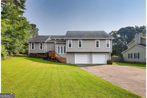 721 Shannon Green CIR SW Mableton GA 30126