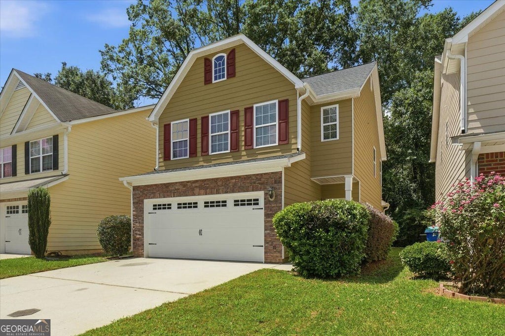 Photo of 2165 Capella Circle SW, Atlanta, GA 30331 (MLS # 10827470)