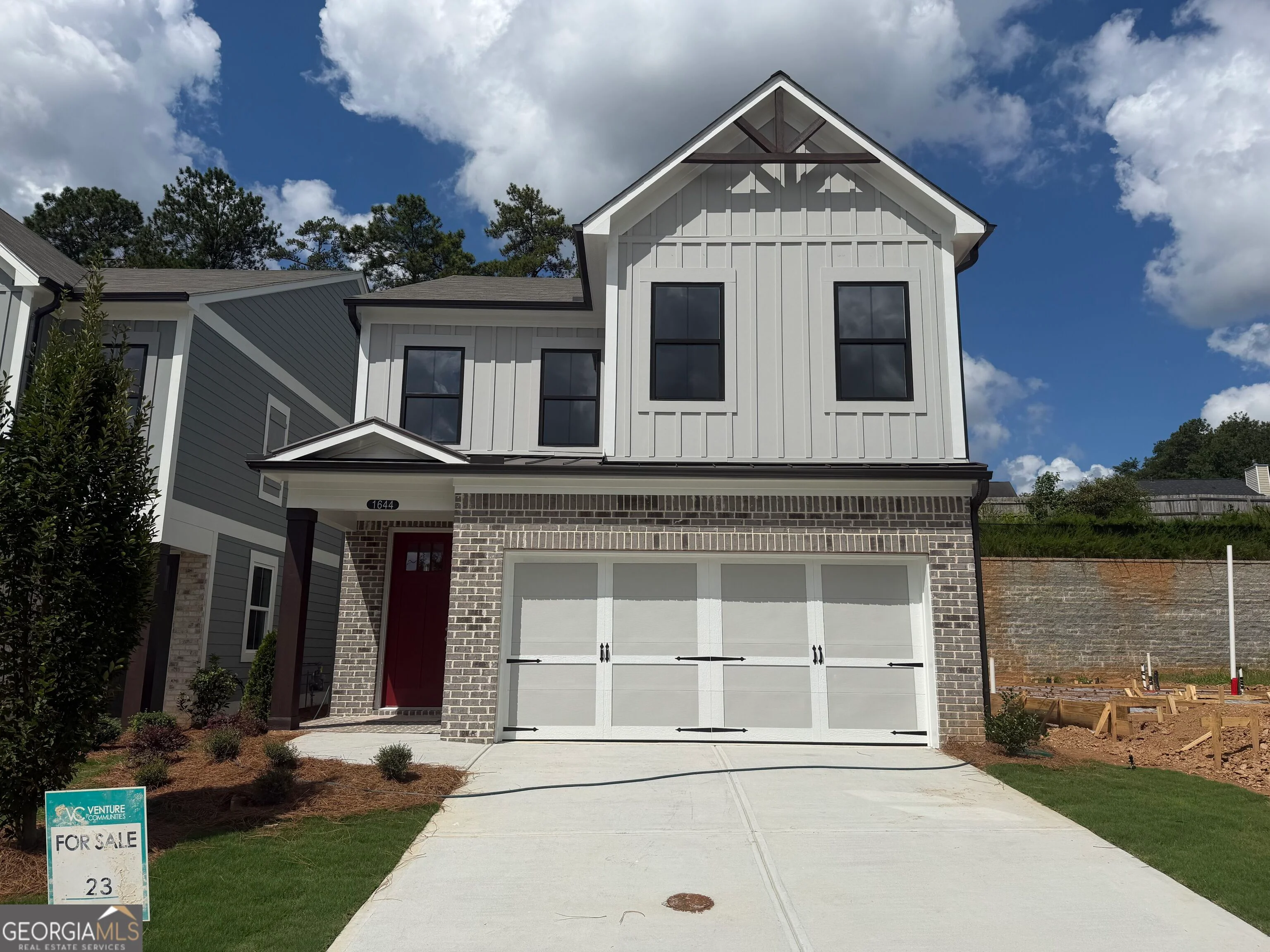 1644 Crestcreek Court