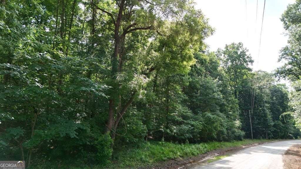 893 Hickory Hills RD