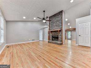 4422 Fincher RD