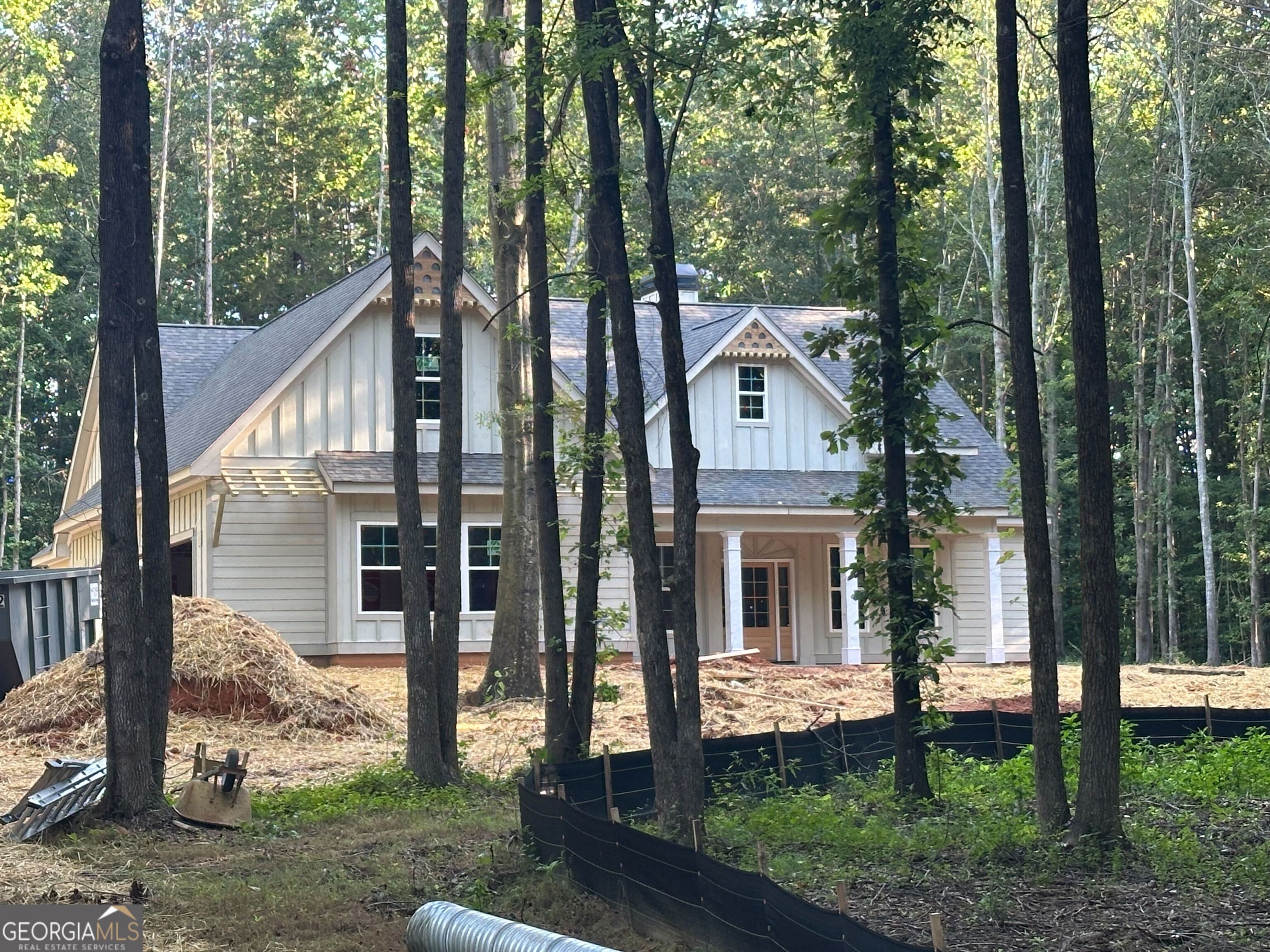 2213 Hwy 51 N