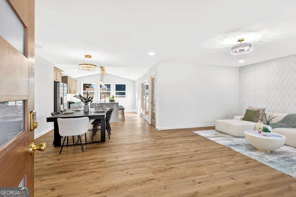 Photo of 2720 Ivanhoe Lane SE, Smyrna, GA 30082 (MLS # 10660404)