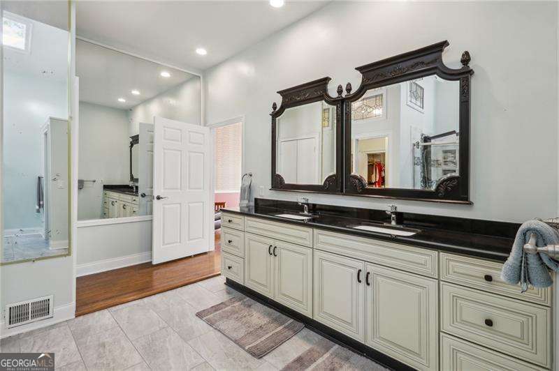 Atlanta Country Club - Residential
