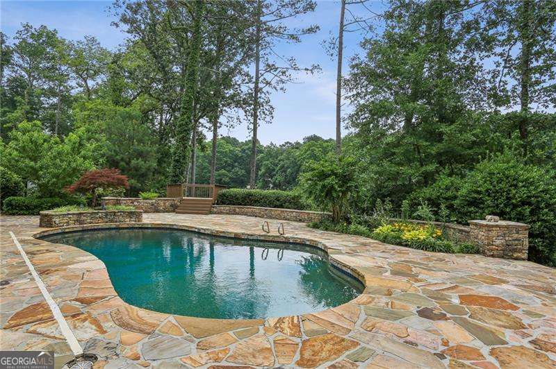 Atlanta Country Club - Residential