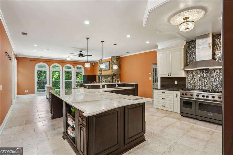 Atlanta Country Club - Residential