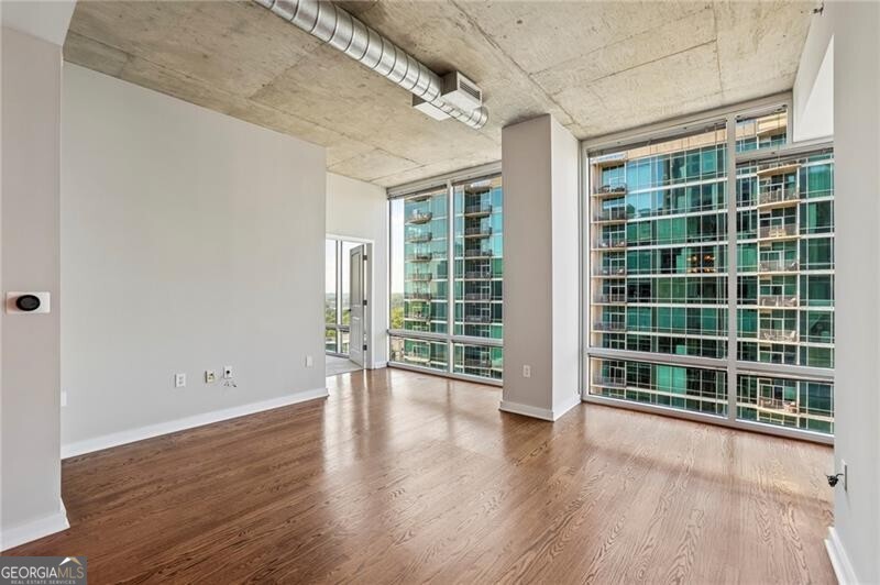 943 Peachtree ST NE 1606