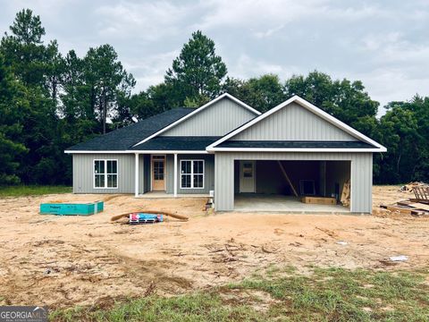 Single Family Residence in Metter GA 692 Wildflower Circle.jpg