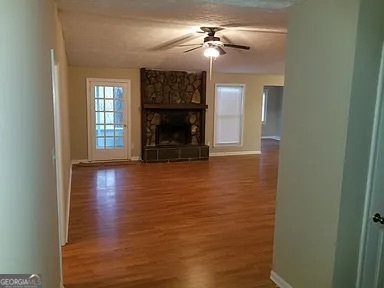 9425 Forest Knoll DR