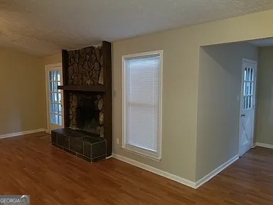 9425 Forest Knoll DR