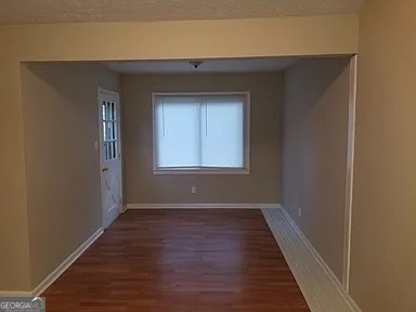 9425 Forest Knoll DR