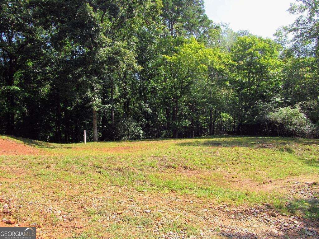 343 Hollybrook RD