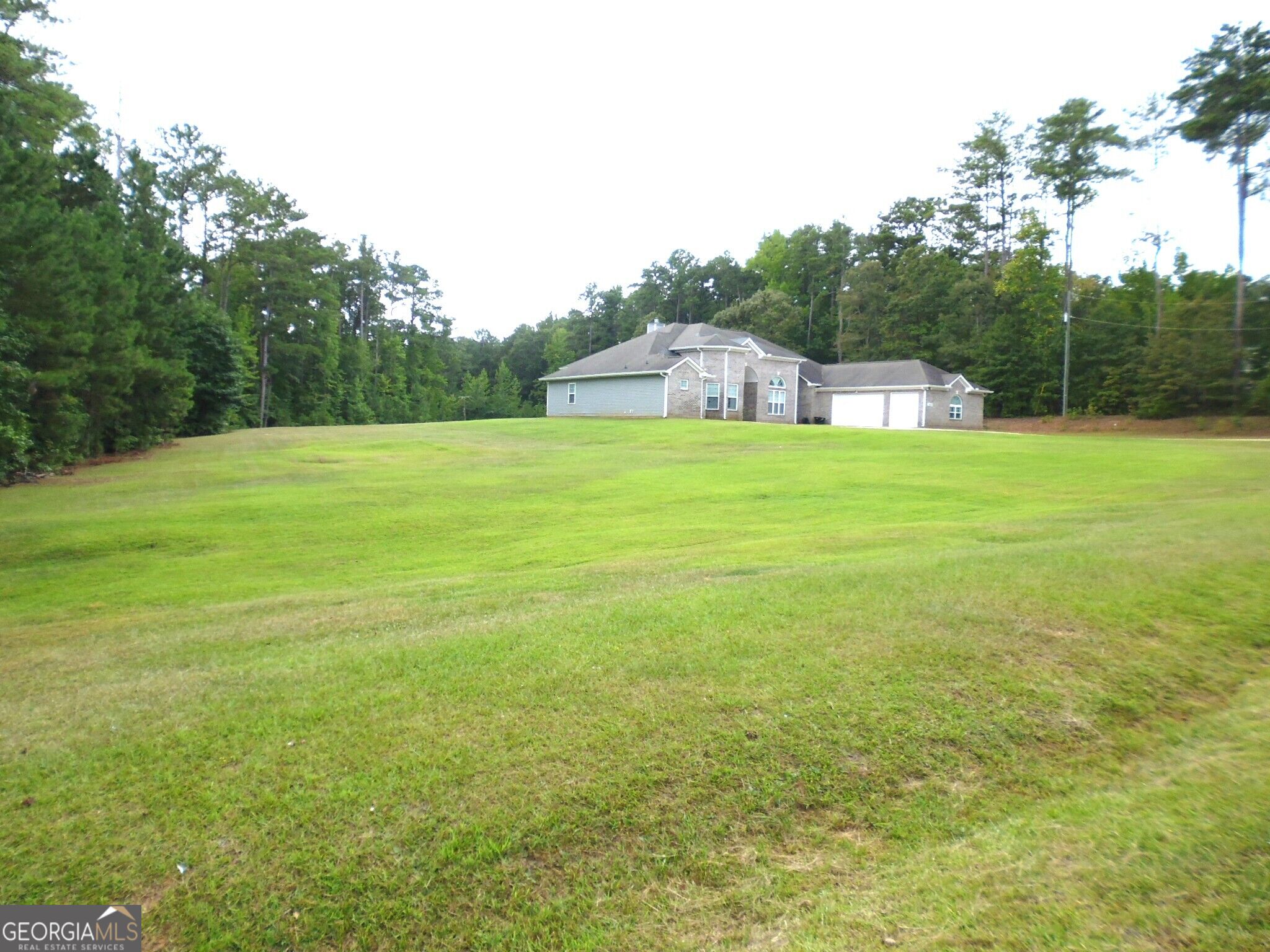 1800 W Ellis RD