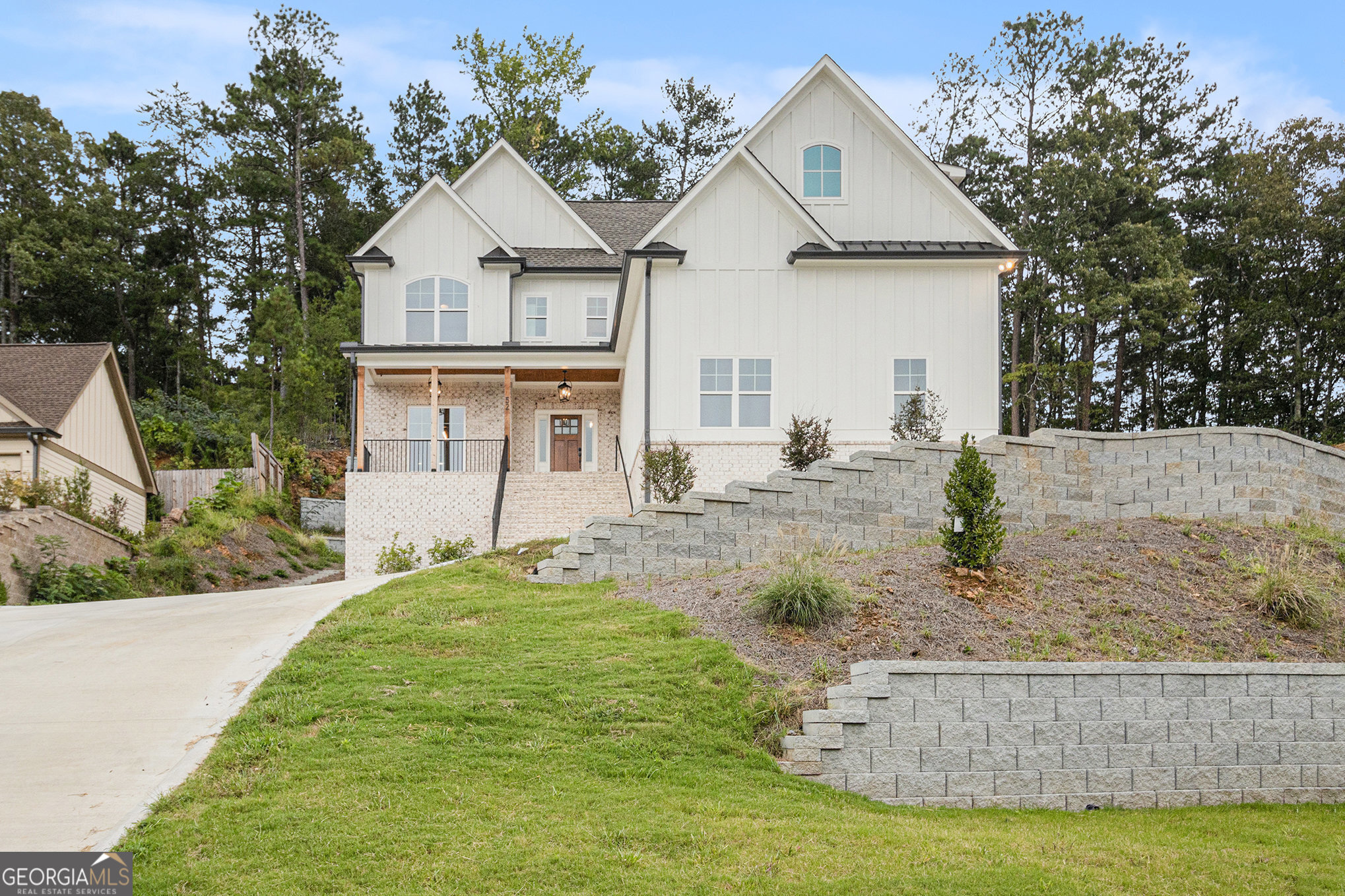 52 Lake Overlook DR