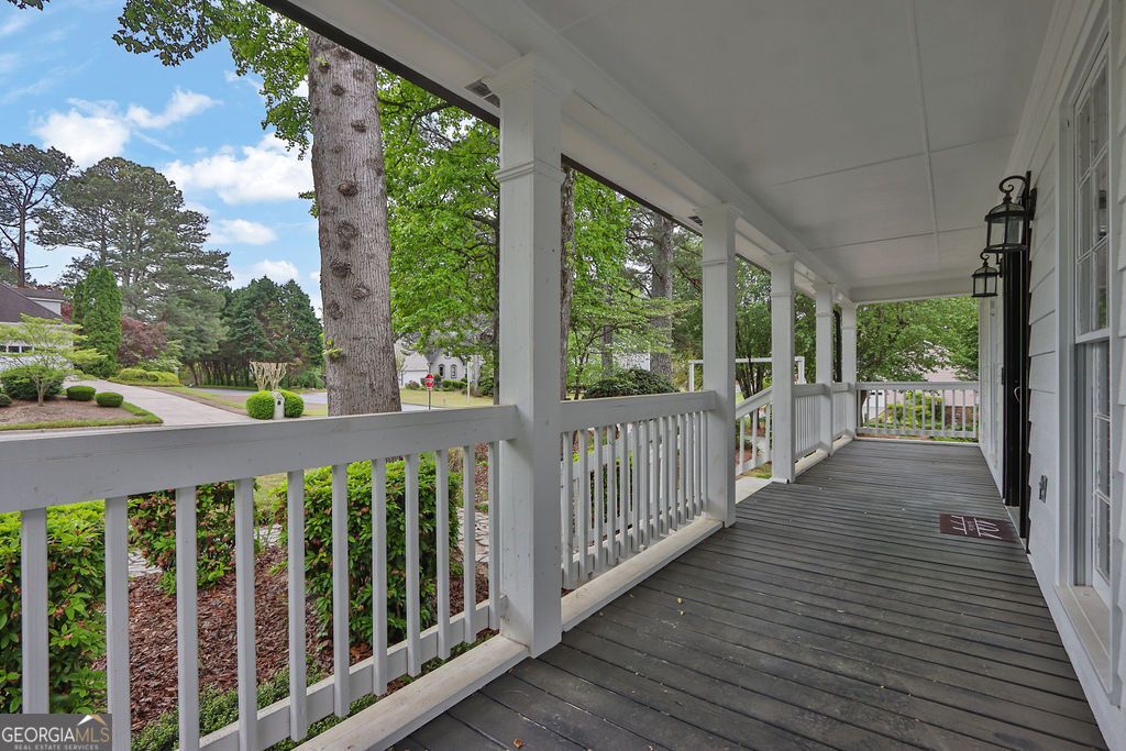 191 Gates Mill DR