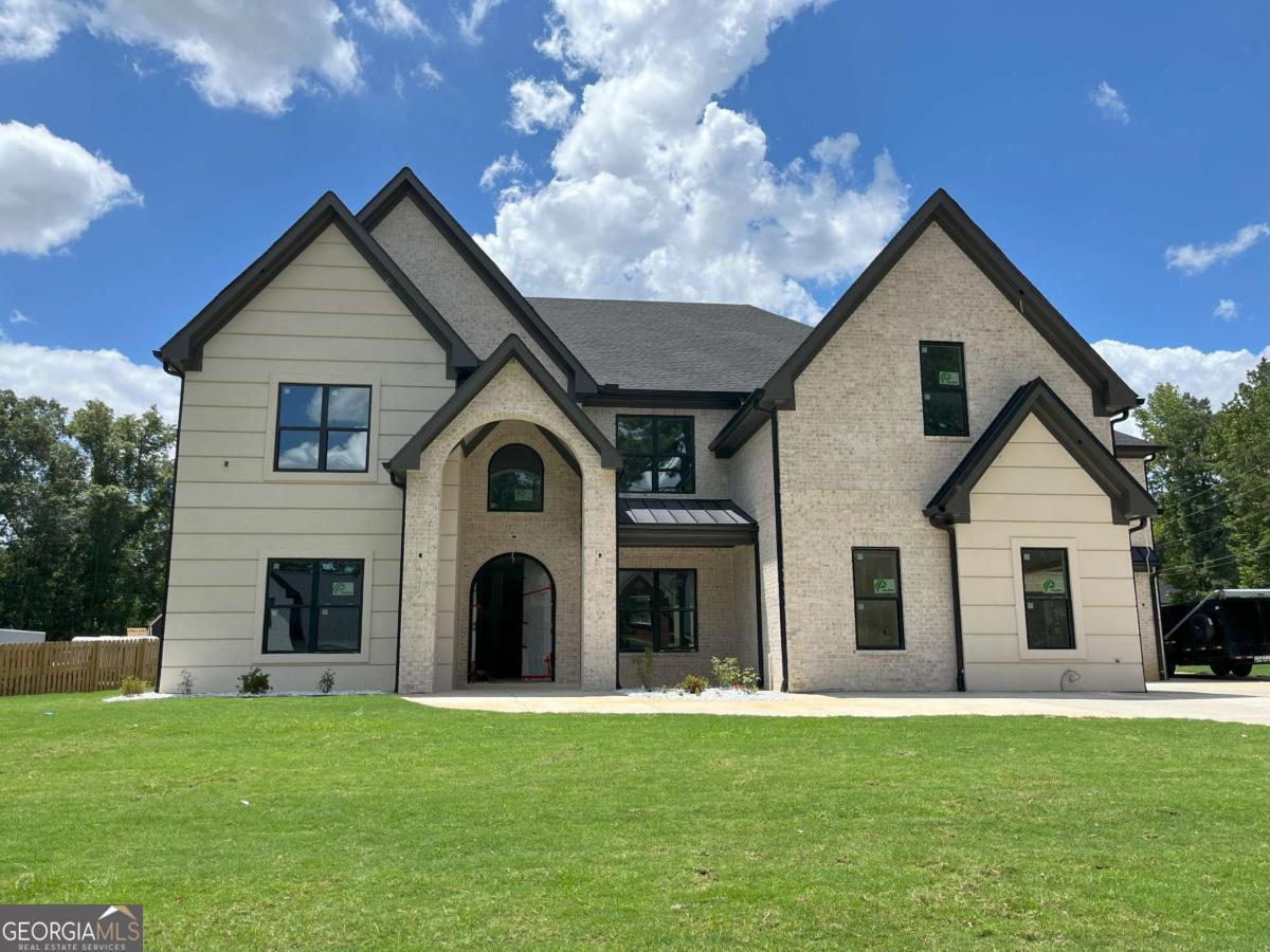 1090 Larosa DR
