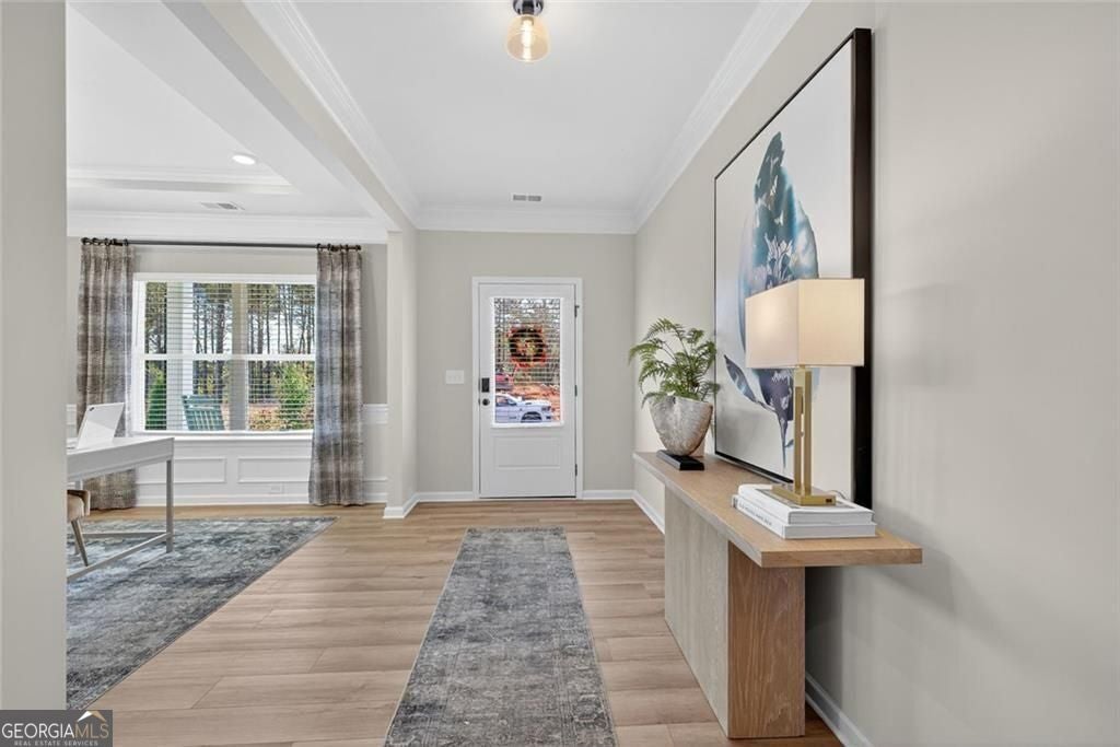 302 Oakmont DR