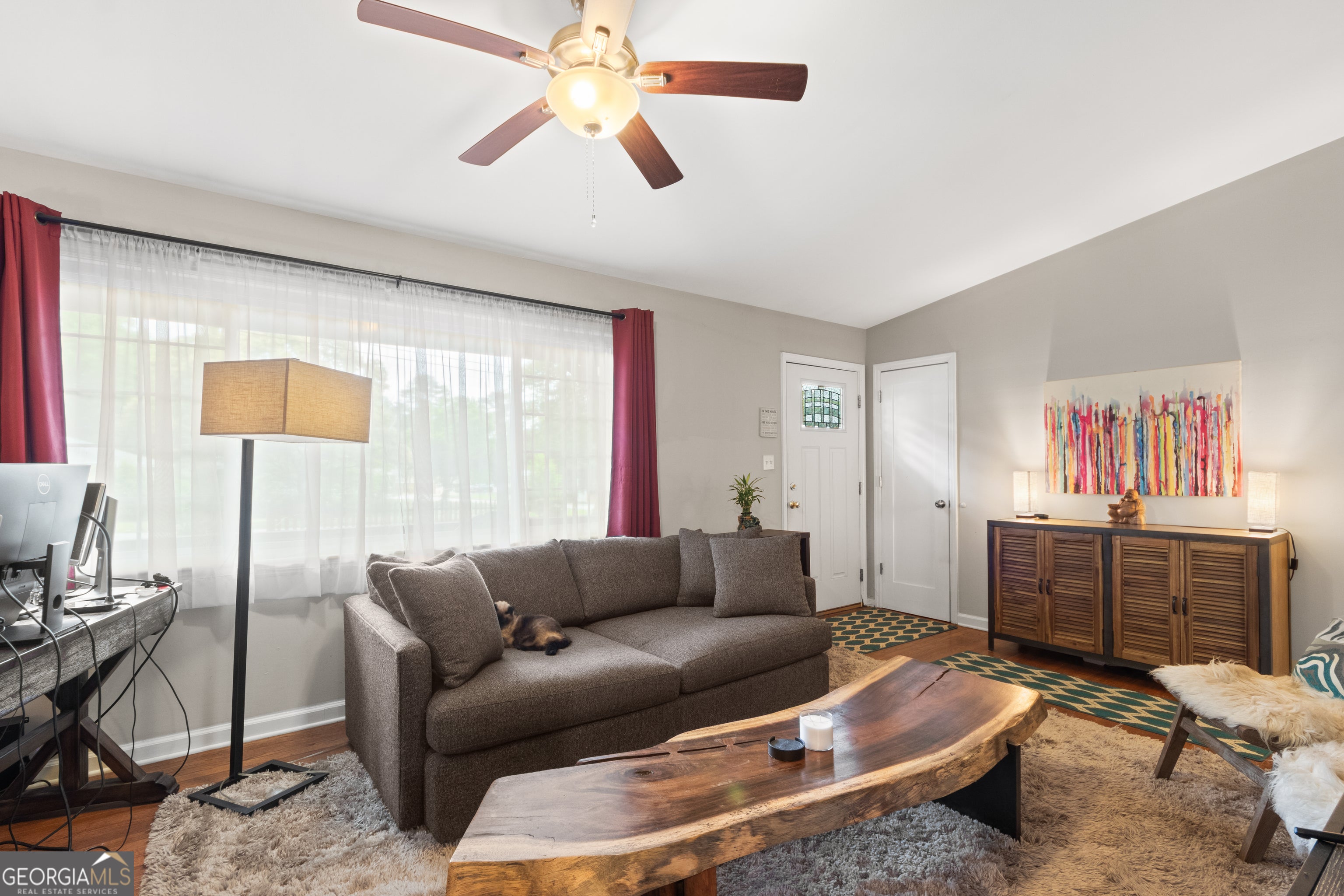 326 Norton CIR SE