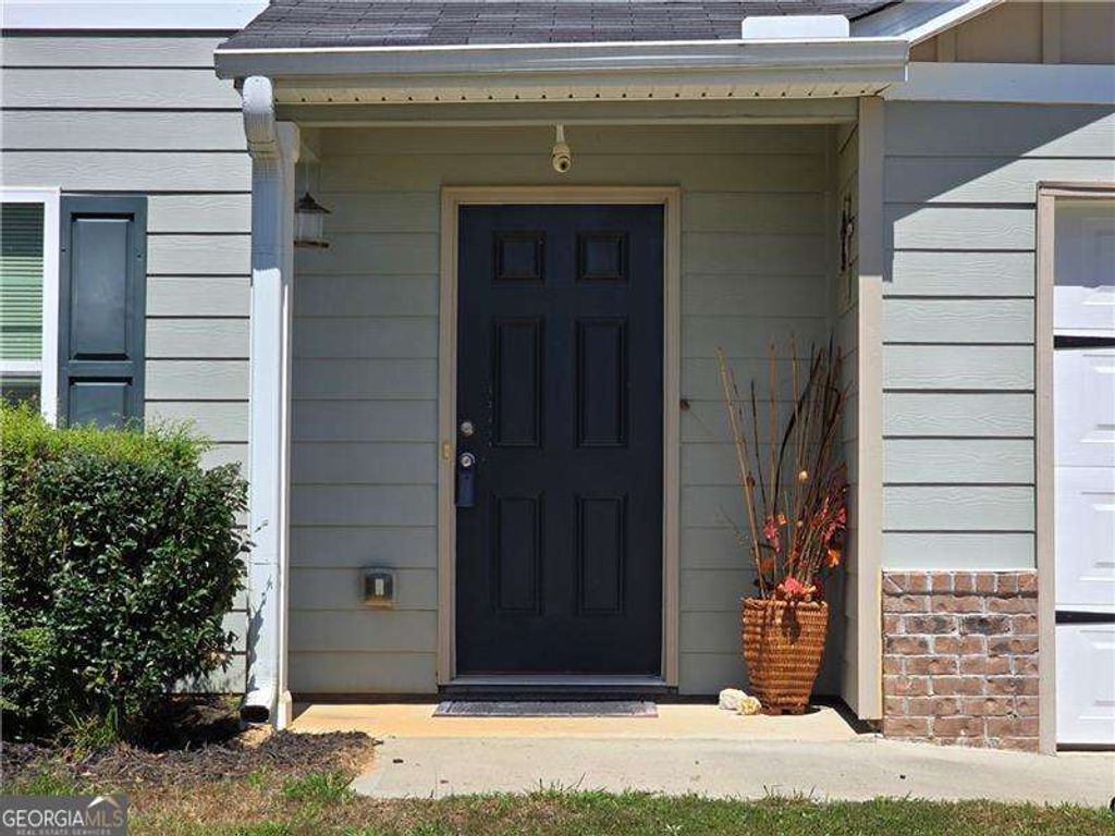 Photo of 25 Oxford Lane, Kingston, GA 30145 (MLS # 10707140)