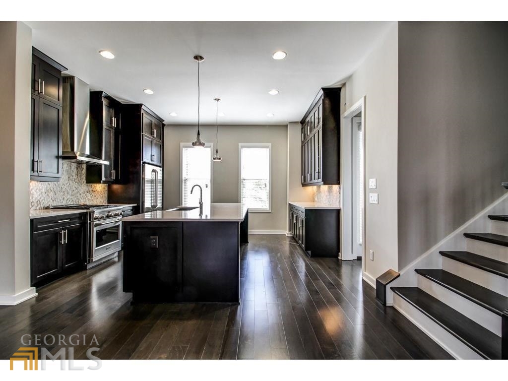 Bluffs at Lenox - Residential Lease