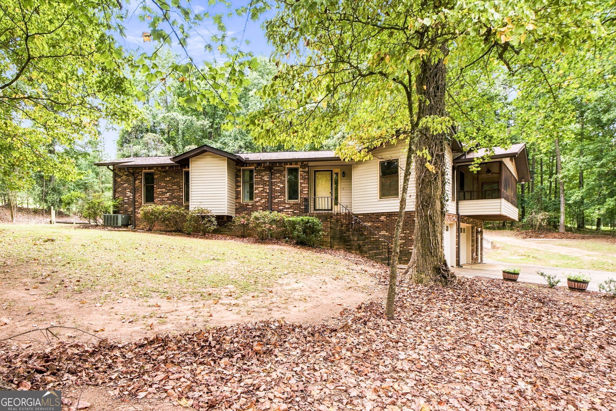 530 Adams RD