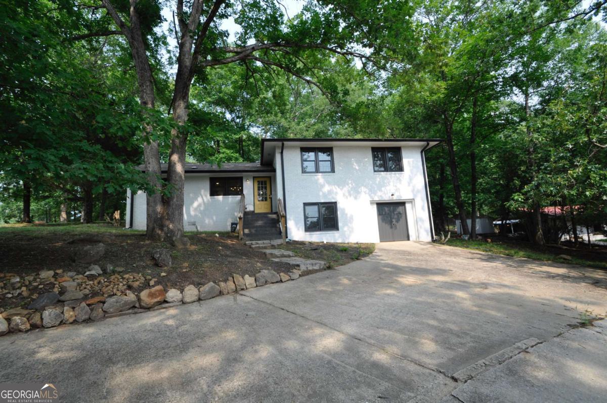 225 Sherwood DR
