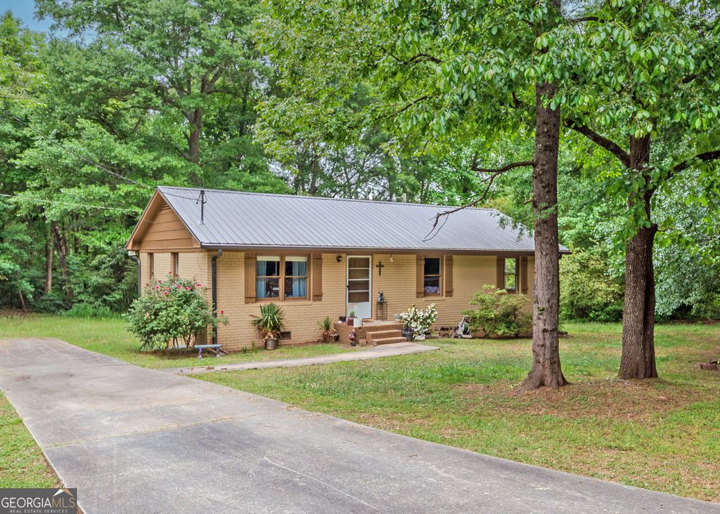 Photo of 213 Ricefield Road, Hartwell, GA 30643 (MLS # 10762202)